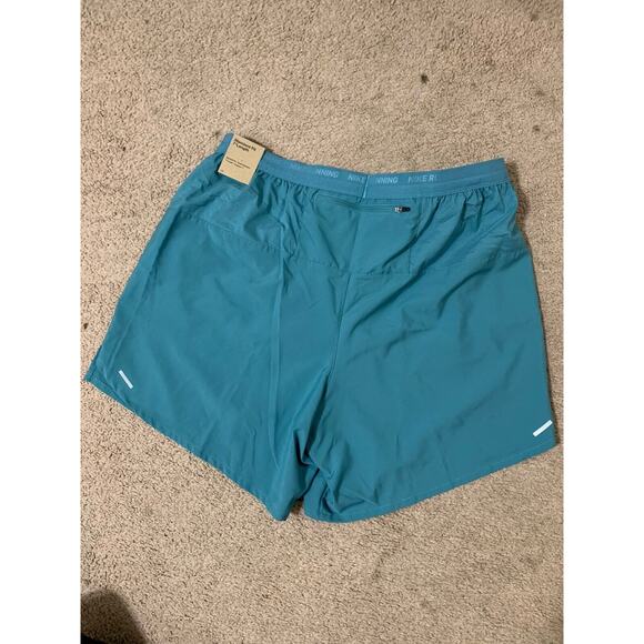 Nike Stride Dri-FIT 7" Brief-Lined Green Running Shorts DM4761-379 Mens Size 2XL - Picture 3 of 7